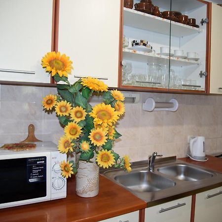 Apartments Cvitini Dvori Garjak Vrlika Dış mekan fotoğraf