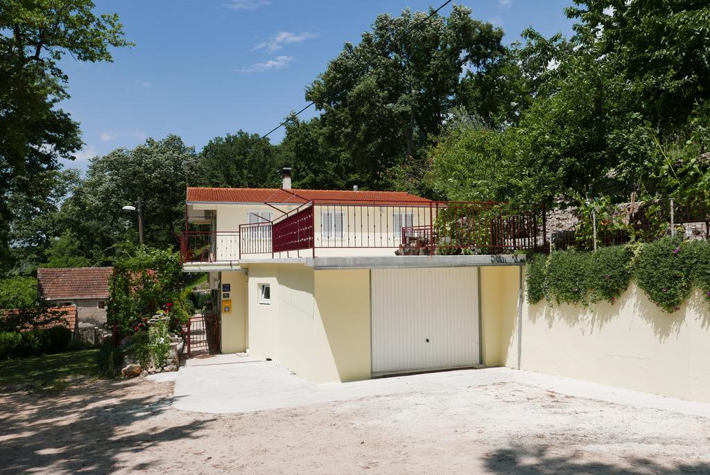 Apartments Cvitini Dvori Garjak Vrlika Dış mekan fotoğraf